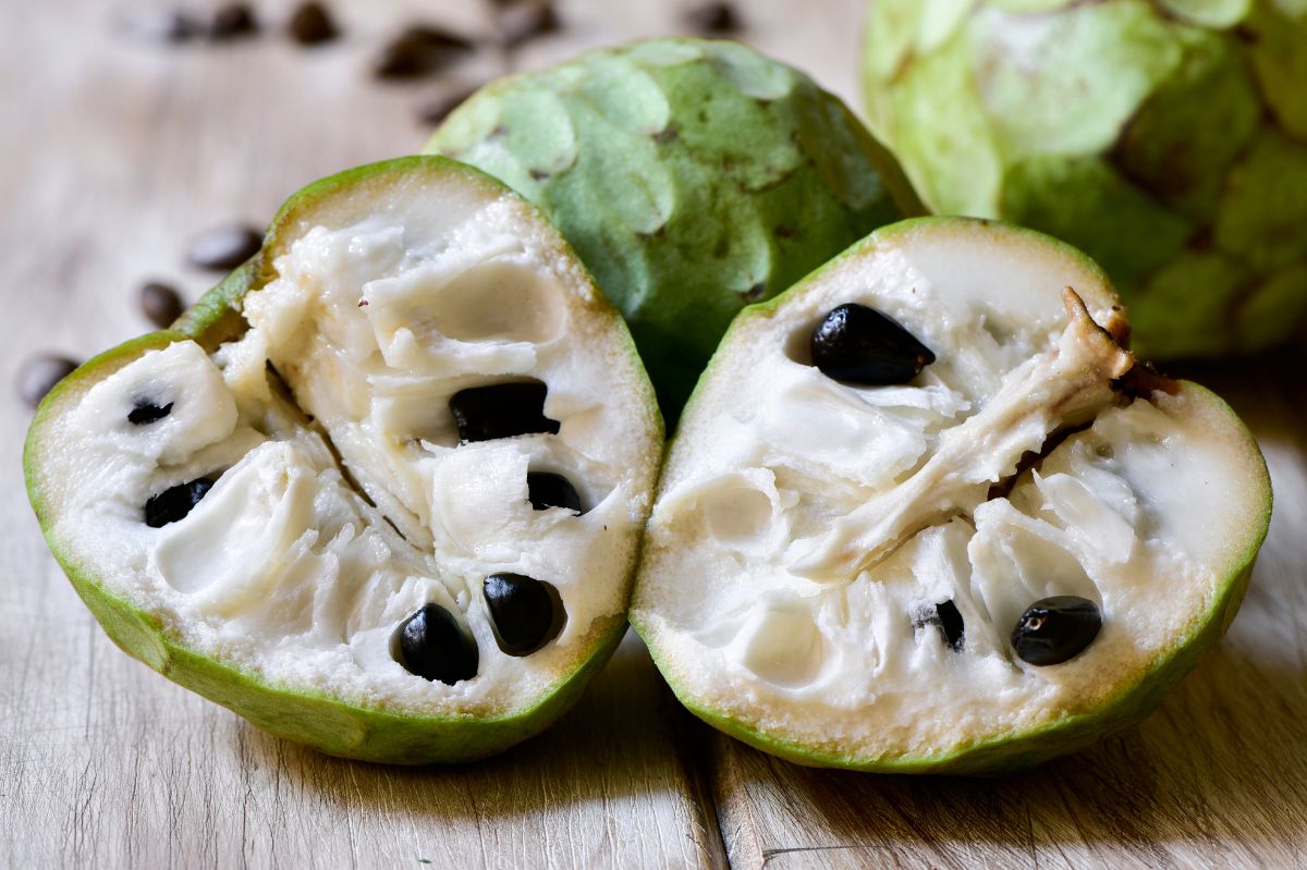 Ten owoc smakuje jak budy�ń. Pomaga ochronić serce i pozbyć się zaparć