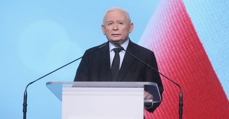 Kaczyński apeluje o jedność. Wzywa na protest przed prokuraturą
