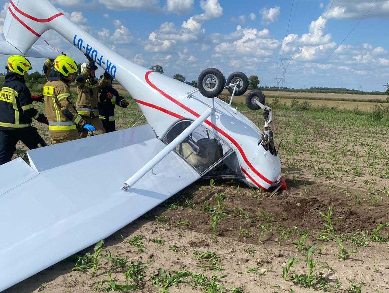 Strzelno: Awaryjne lądowanie awionetki. Pilot nie odniósł obrażeń