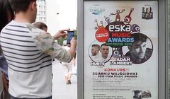 Eska Music Awards reklamowane na przystankach z rozszerzoną rzeczywistością (wideo)
