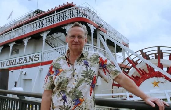 Jego e-sklep jest zamknięty w każdą niedzielę. Firma Cejrowskiego zarobiła więcej