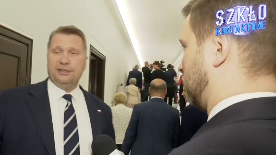 Spięcie na korytarzu sejmowym. Nerwową reakcję posła Prze