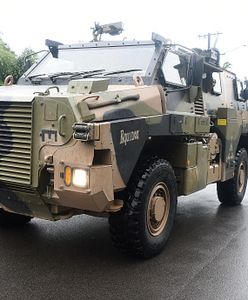 Błyskawiczna reakcja Australijczyków na prośbę Zełenskiego. Wyślą wozy opancerzone