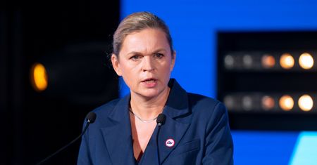 Zmiany w kolejnych lekcjach. Nowacka już zapowiada