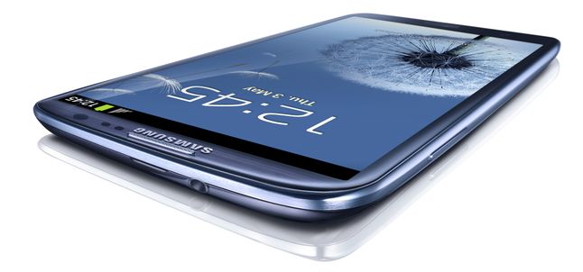 Samsung Galaxy S III miał obudowę z plastiku