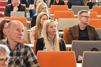 Kielce: Ponad setka radców prawnych. Dyskutowali o tym, do czego może doprowadzić nierozsądne korzystanie ze sztucznej inteligencji