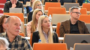 Kielce: Ponad setka radców prawnych. Dyskutowali o tym, do czego może doprowadzić nierozsądne korzystanie ze sztucznej inteligencji
