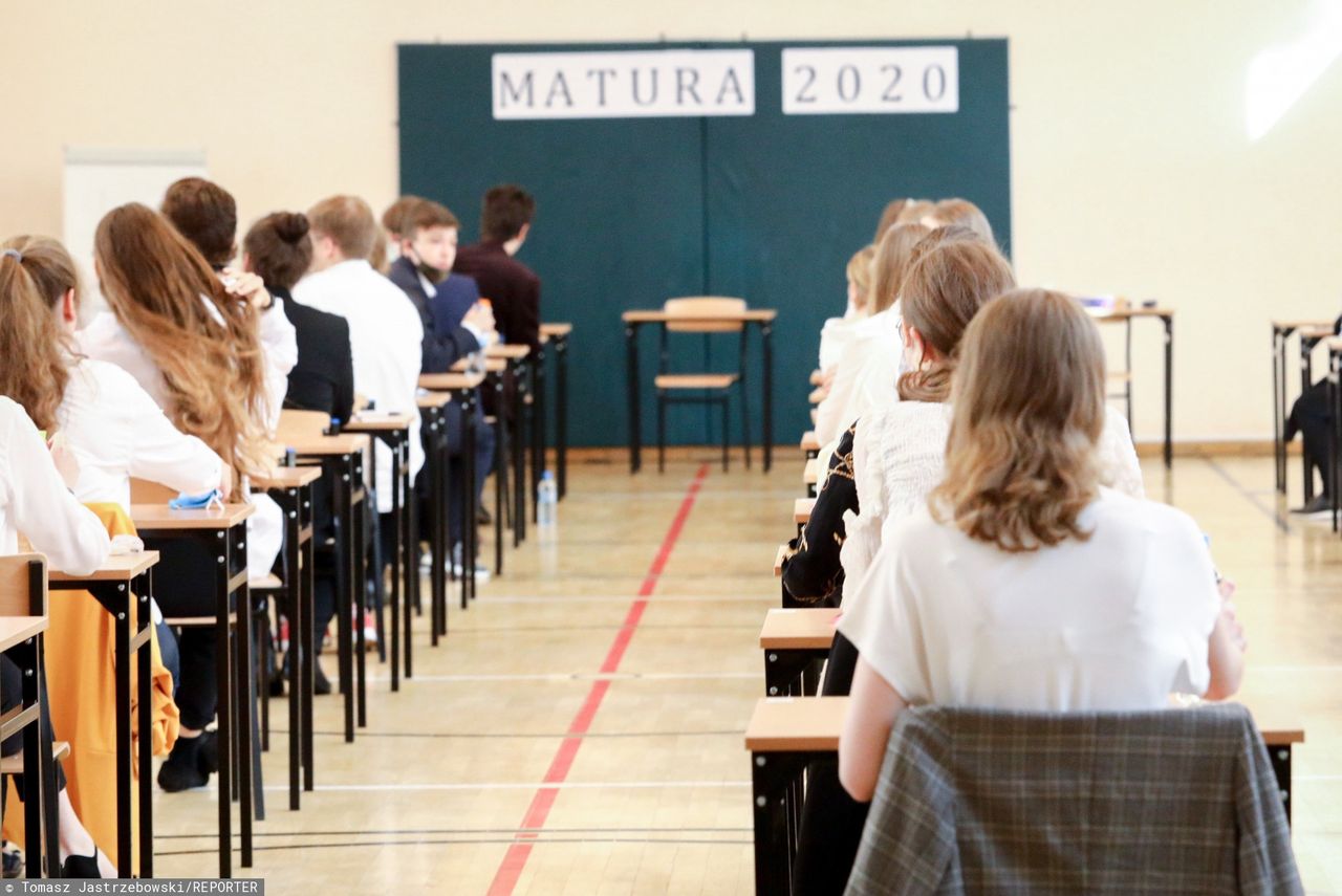 Zdalne nauczanie. Bunt maturzystów. "Chcemy nauki stacjonarnej"