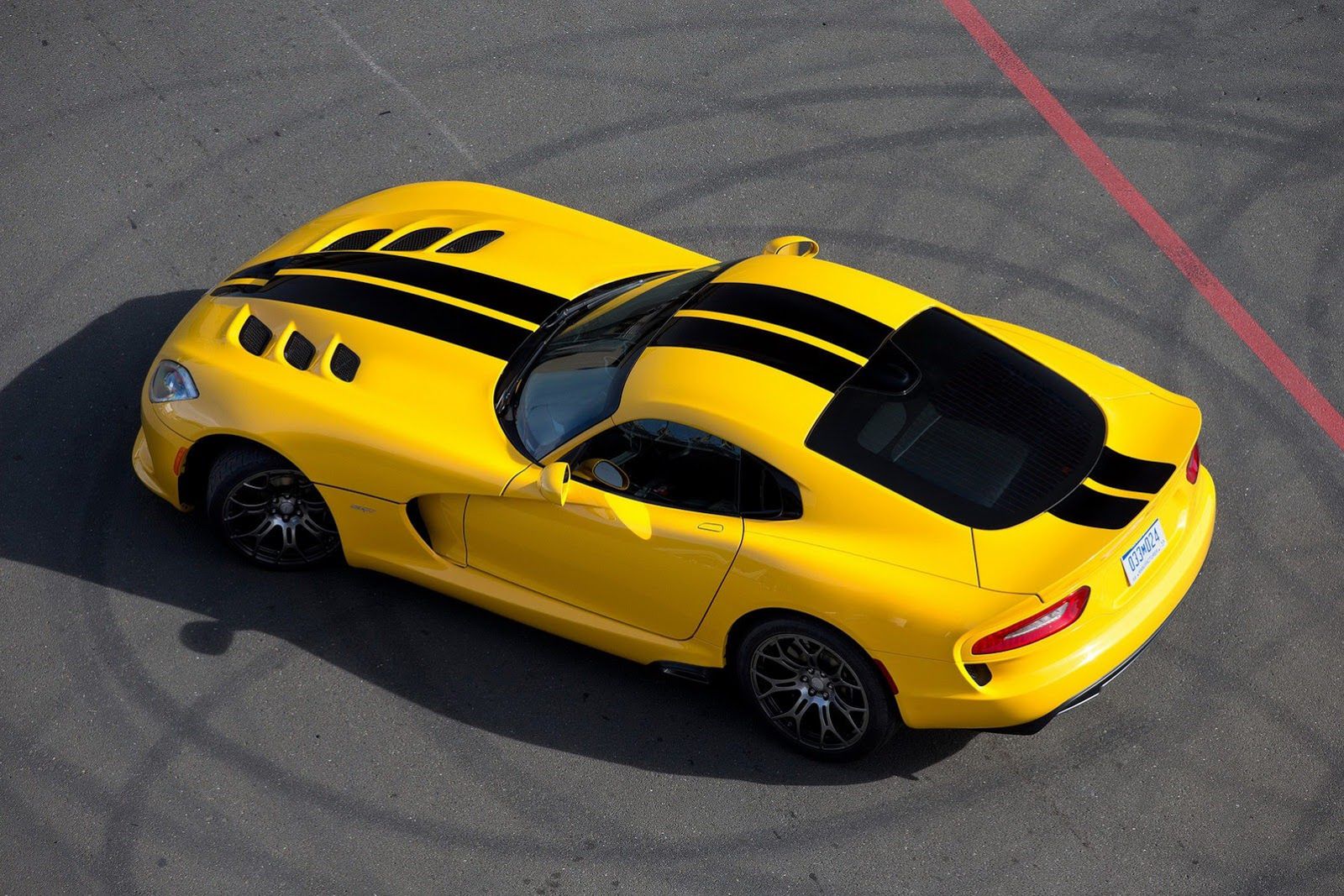 2013 SRT Viper - w żółci, czerwieni, czerni i niebieskim [aktualizacja] 64