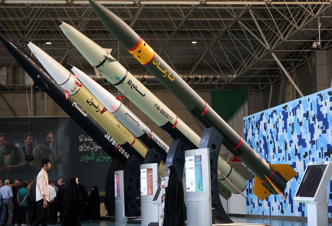 Iran vows decisive response to Israel's missile strikes