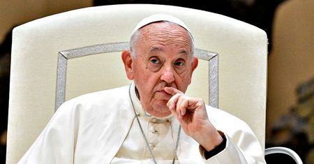 Ujawniono prawdopodobną przyczynę śmierci papieża Franciszka