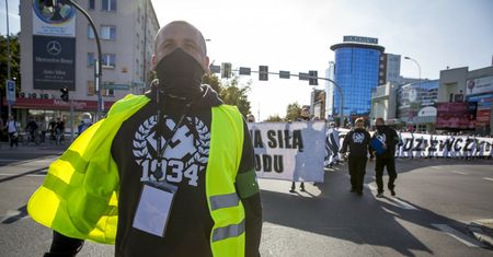 Orzeczenie Sądu Najwyższego: "Można nazywać ONR organizacją faszystowską"