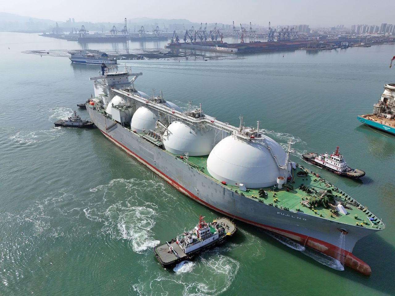 Import LNG do Chin spadnie do 3,5 mln ton.  Najniższy poziom od 8 lat