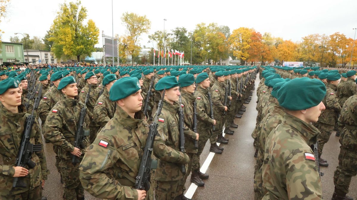 Przysięga żołnierzy dobrowolnej zasadniczej służby wojskowej
