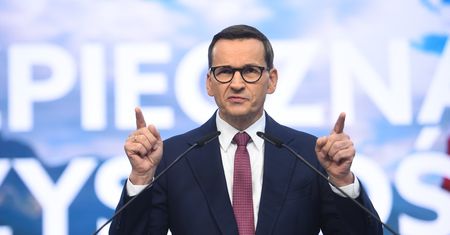 Kosztowna batalia. Morawiecki wydał fortunę na autopromocję i kampanię