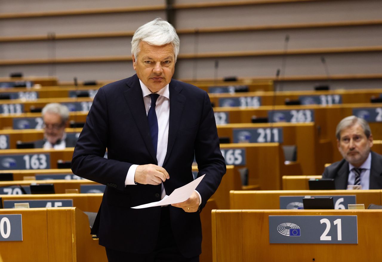 Didier Reynders przekazał, że KE jest bardzo zaniepokojona polską ustawą