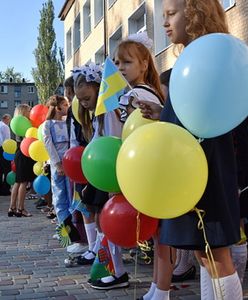 Заборонено примушувати педагогів йти у відпустку без збереження зарплати у зв'язку з воєнним станом, - Шкарлет