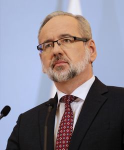 Wzbiera piąta fala. Niedzielski o "eksplozji pandemii"
