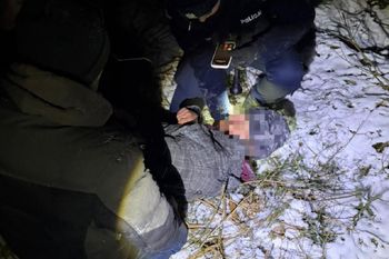 Prawie doszło do tragedii. Uratowała ich policja