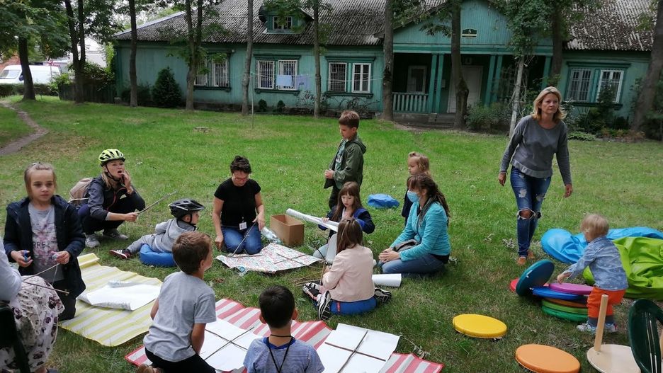 Warszawa. Dobrze poznać się lepiej. Warszawa świętuje Dzień Sąsiada, święto objęte patronatem Komisji Europejskiej
