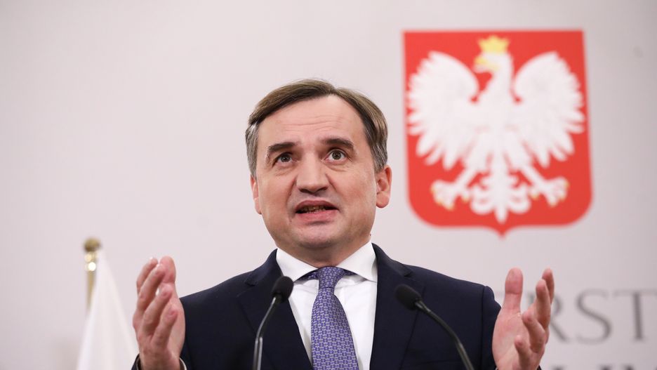 Zbigniew Ziobro walczy o swoją przyszłość w rządzie.