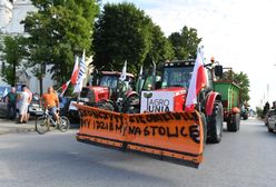 AgroUnia wyjechała na drogi. Protest rolników blokuje ruch w Srocku, korki na S8