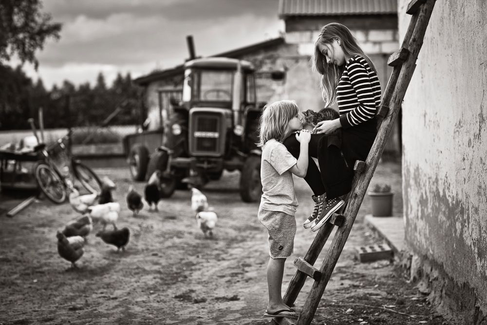 Izabela Urbaniak. Jak za pomocą zdjęć przenieść się do czasów swojego dzieciństwa? [wywiad] 3