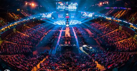 Chcesz pracować w e-sporcie? ESL uruchamia pierwszy w Polsce, cykliczny program stażowy