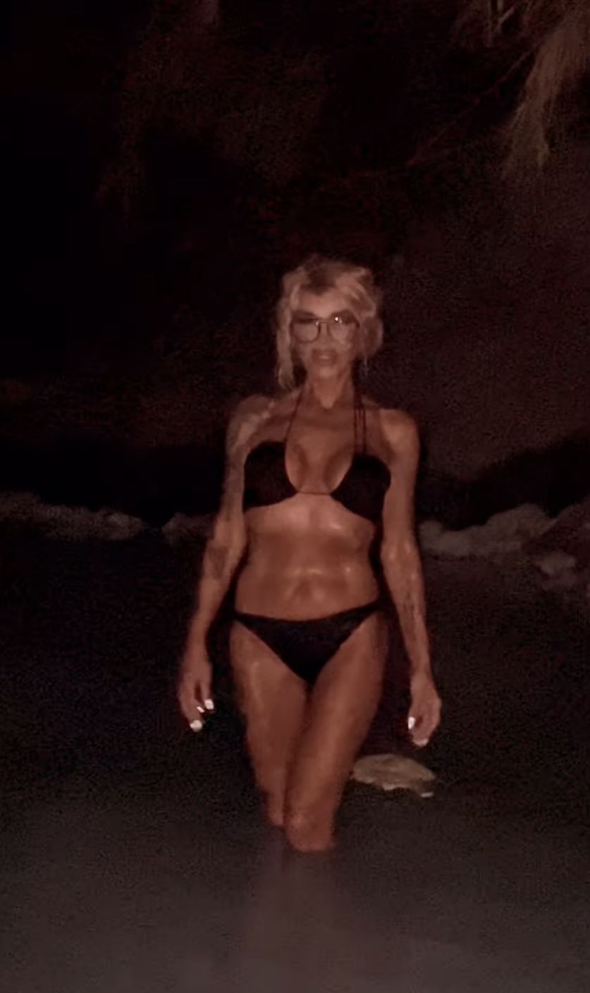 Ewa Minge w bikini zachwyca formą