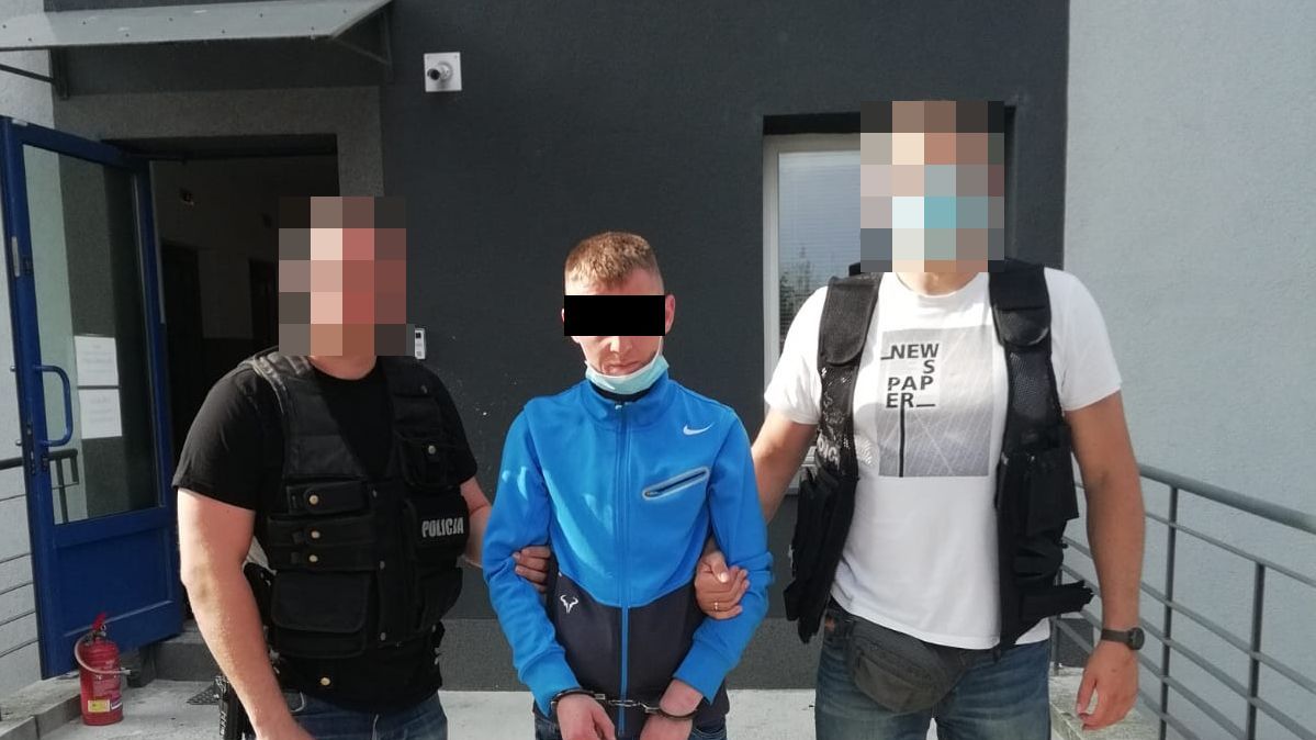 Policjanci zatrzymali fałszywego policjanta