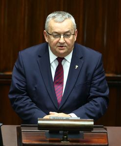 "Przekroczył pan czas". Minister chciał przemawiać, ruch marszałka