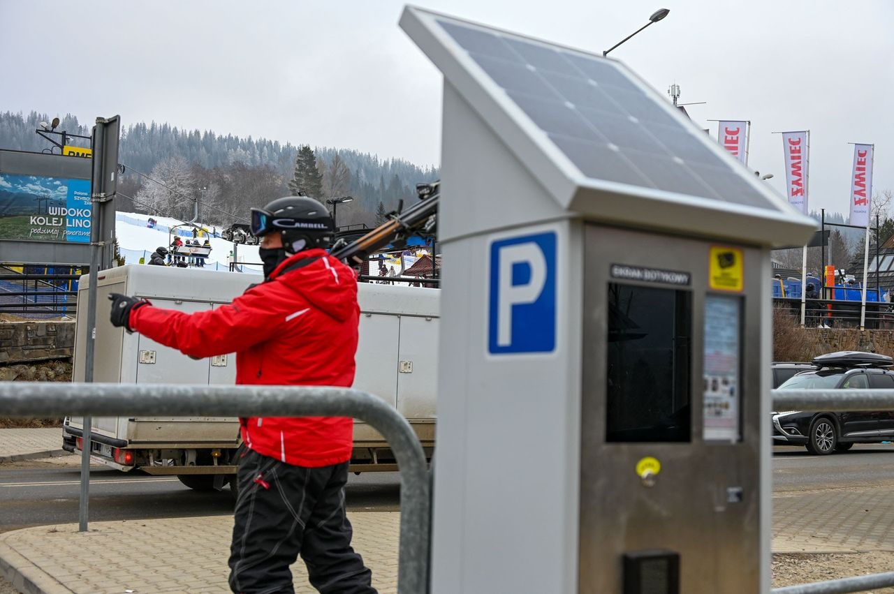 Zakopane: Parkingi płatne także w weekendy. Mieszkańcy zapłacą - choć z ulgami