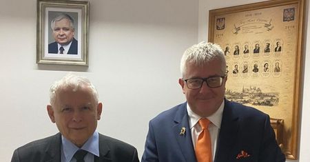 WP: Ryszard Czarnecki obiecuje miliony na siatkówkę z państwowych spółek. Zareagowała Nowogrodzka