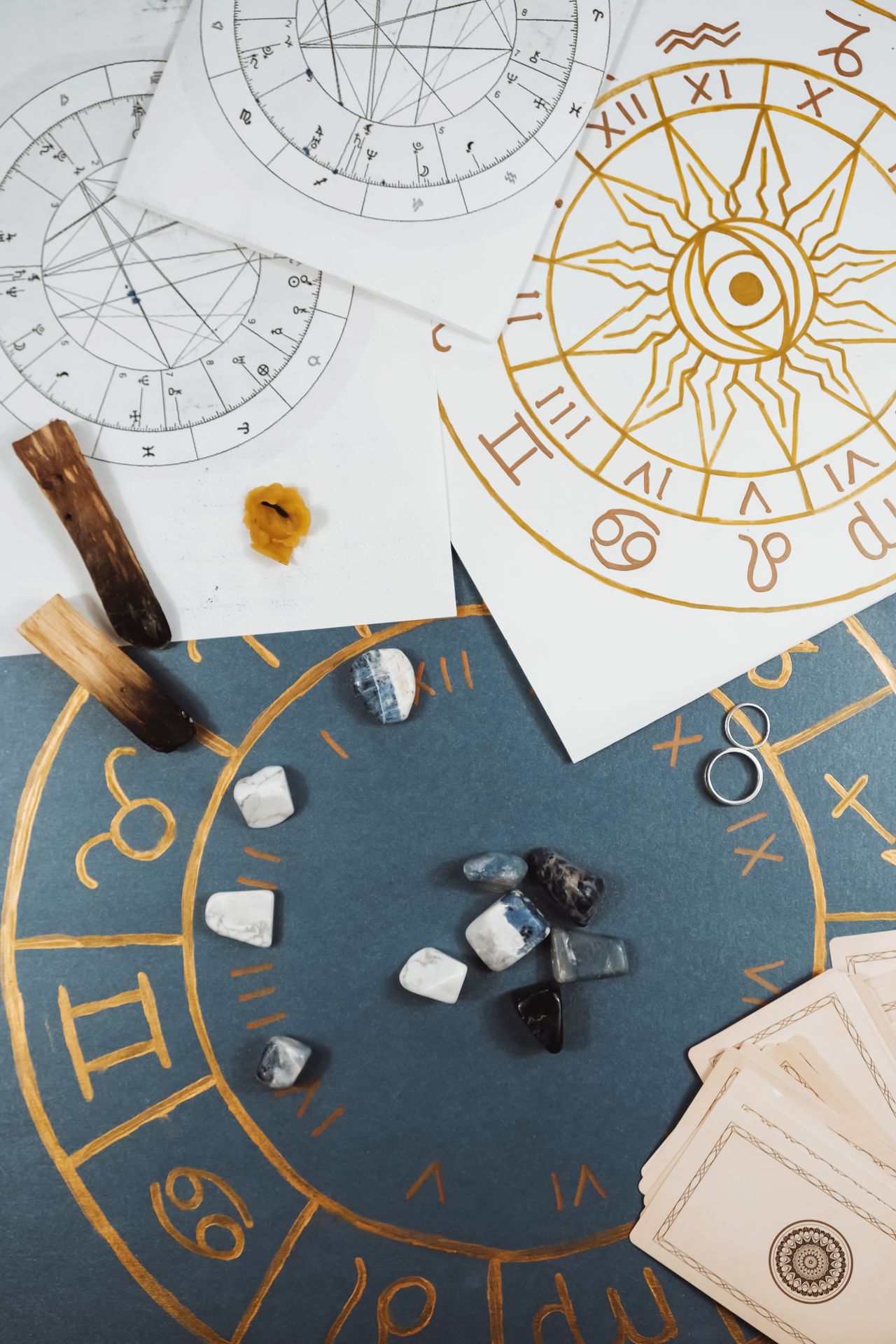 Horoskop dzienny – 27 kwietnia. Baran, Byk, Bliźnięta, Rak, Lew, Panna, Waga, Skorpion, Strzelec, Koziorożec, Wodnik, Ryby