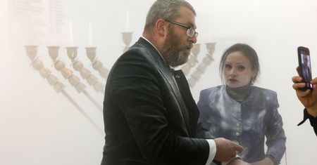 Naczelny Rabin Polski o skandalu w Sejmie. "Taka jest historia narodu żydowskiego"