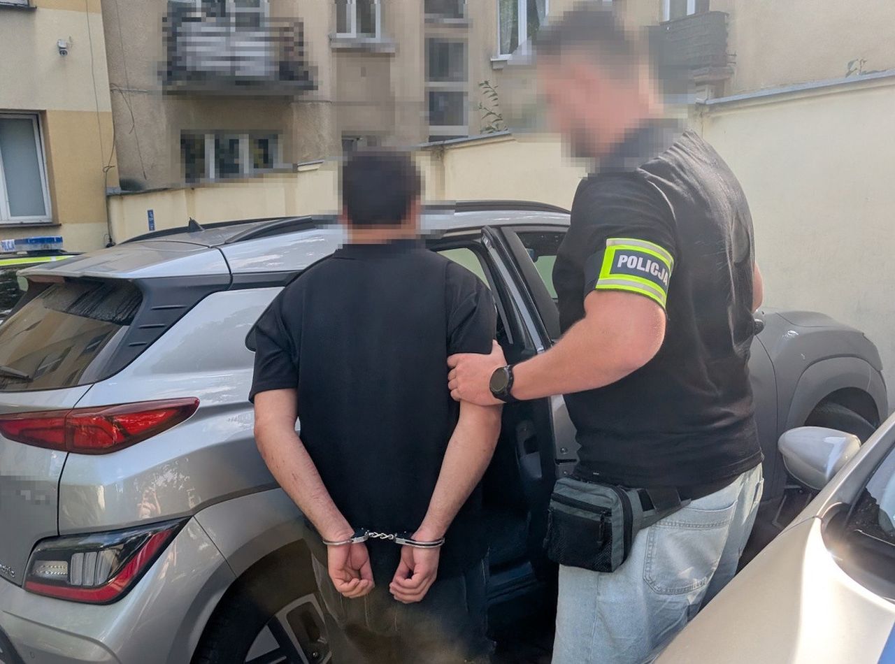 Zaatakowali 25-latka podczas wpłacania gotówki. Zatrzymano 5 Gruzinów