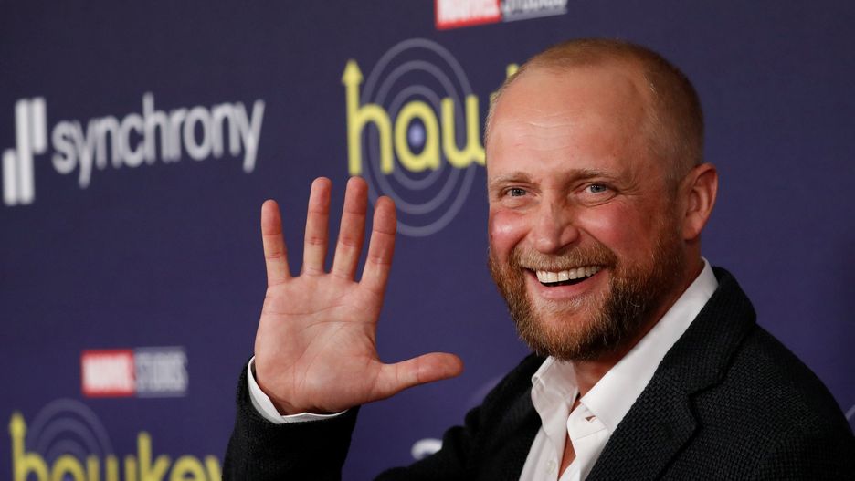 Piotr Adamczyk w Los Angeles na premierze serialu "Hawkeye"