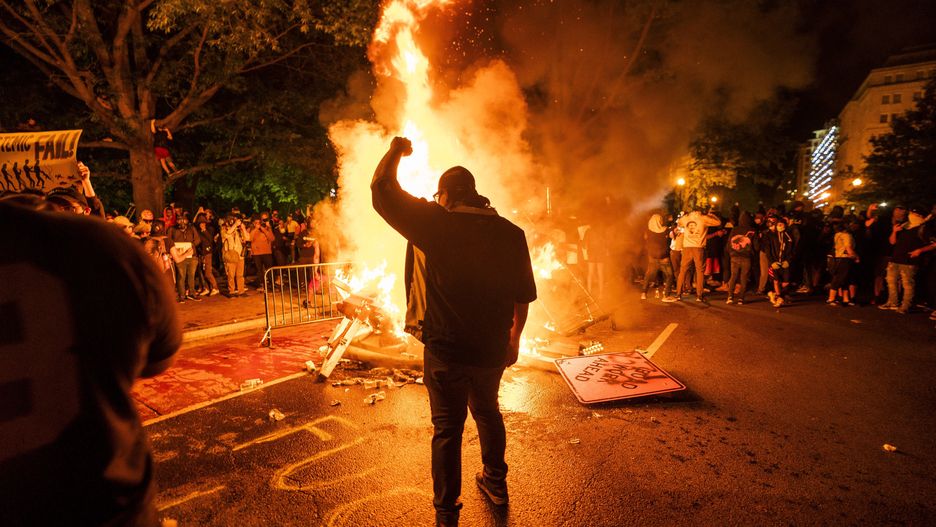 USA. Nie żyje George Floyd. Protestujący zniszczyli pomnik Tadeusza Kościuszki w Waszyngtonie (zdjęcie ilustracyjne)