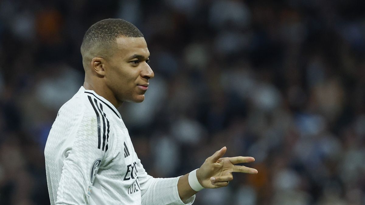 Kylian Mbappe w barwach Realu Madryt