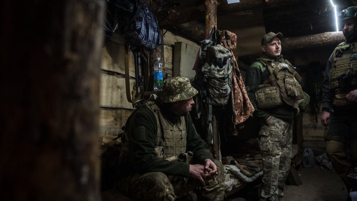 KREMINNA, UKRAINE - APRIL 06: Ukrainian servicemen of 63rd brigade are seen at an artillery position of an American M777 howitzer in the direction of Kreminna as Russia-Ukraine war continues in Ukraine on April 06, 2024. (Photo by Wolfgang Schwan/Anadolu via Getty Images)
