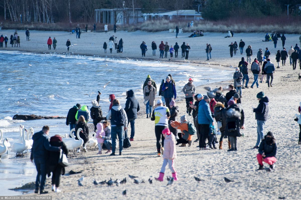 Zmiany w pogodzie nad Polską. W przyszłym tygodniu napływ cieplejszego powietrza i wzrost temperatur 