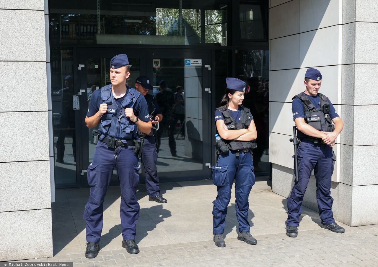 Akcja policji. Weszli do siedziby Stowarzyszenia Marsz Niepodległości