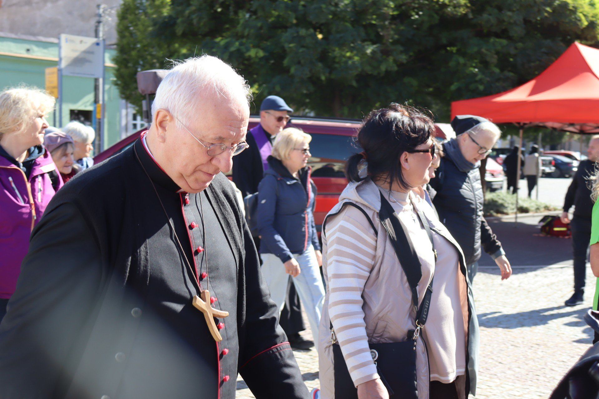 Przez Łęczycę przeszła Piesza Pielgrzymka Katechetów i Nauczycieli Diecezji Łowickiej