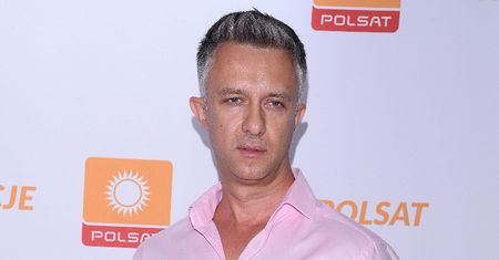 Łukasz Płoszajski pożegnał ojca. Mężczyzna zmarł w wyniku powikłań COVID-19