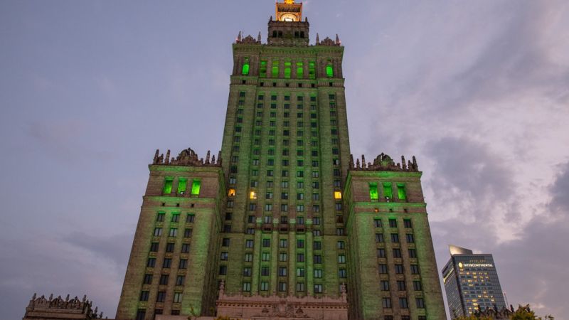 Warszawa. Pałac Kultury zaświeci się w sobotę na zielono. To z okazji Światowego Dnia Ochrony Środowiska