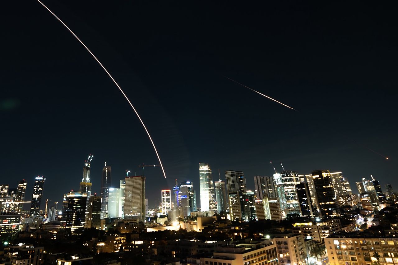 Eksplozje w Izraelu. Od rana atakowany też Dubaj