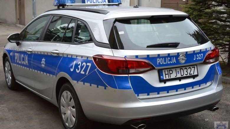 Próba oszustwa &#34;na policjanta&#34; w gminie Karsin. Seniorzy nie dali się nabrać, a sprawą zajęli się kryminalni