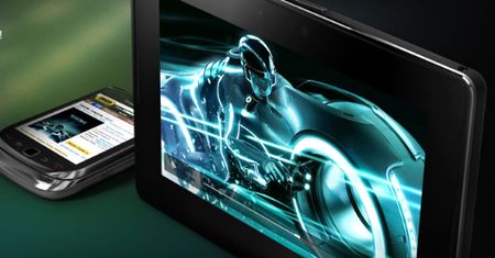 Porównanie: BlackBerry Playbook i Apple iPad [wideo]