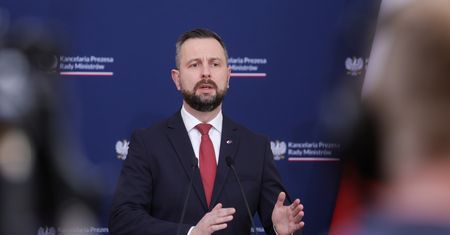 Sprzedadzą Polsce śmigłowce Apache. Szef MON: czekamy na finalną ofertę