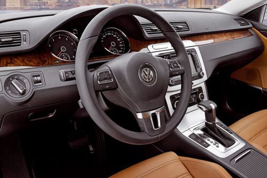 Volkswagen Passat CC już czeka na klientów